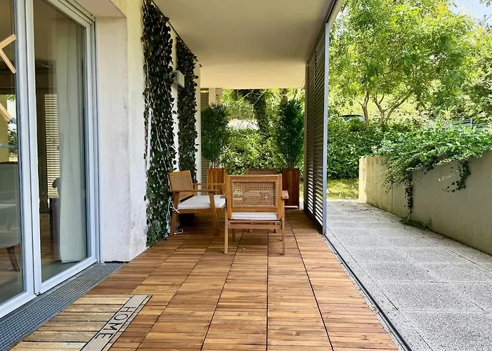 Le Refuge Douillet De - Proche Airbus * コロミエ